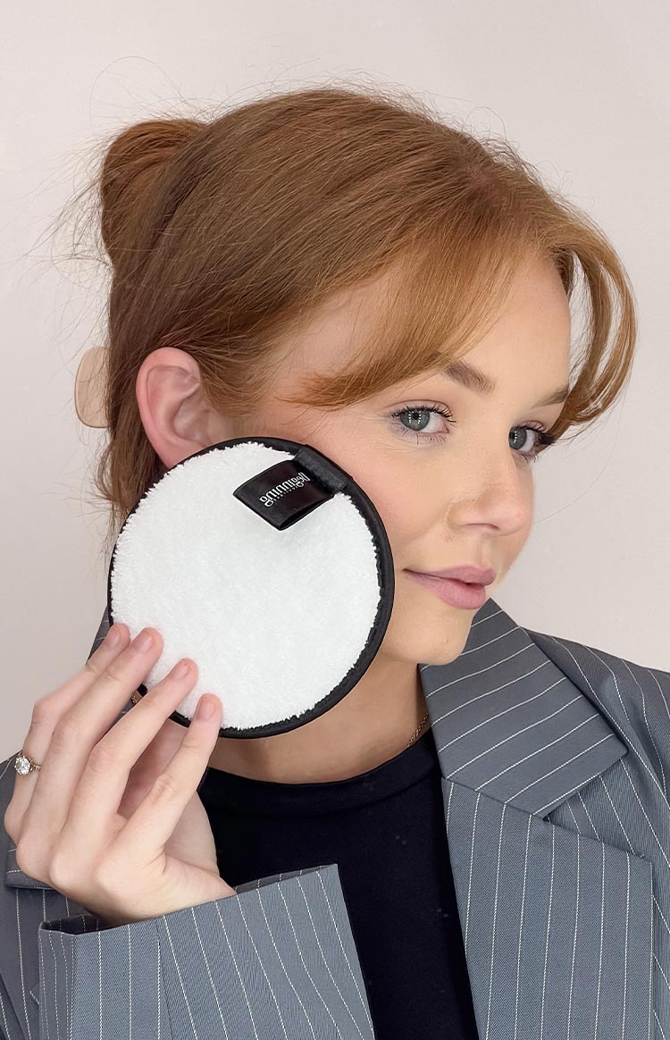 Take It Off Black Reusable Face Wash Pads 3 Pack (FREE over $150)