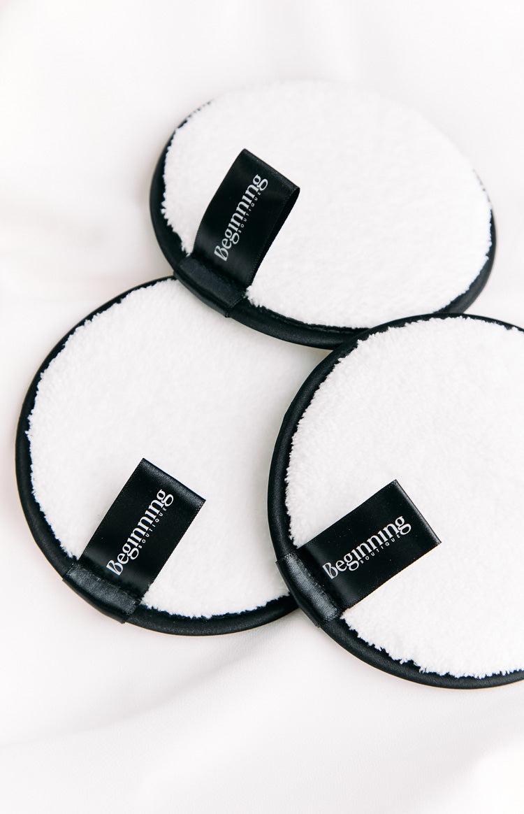 Take It Off Black Reusable Face Wash Pads 3 Pack (FREE over $150)